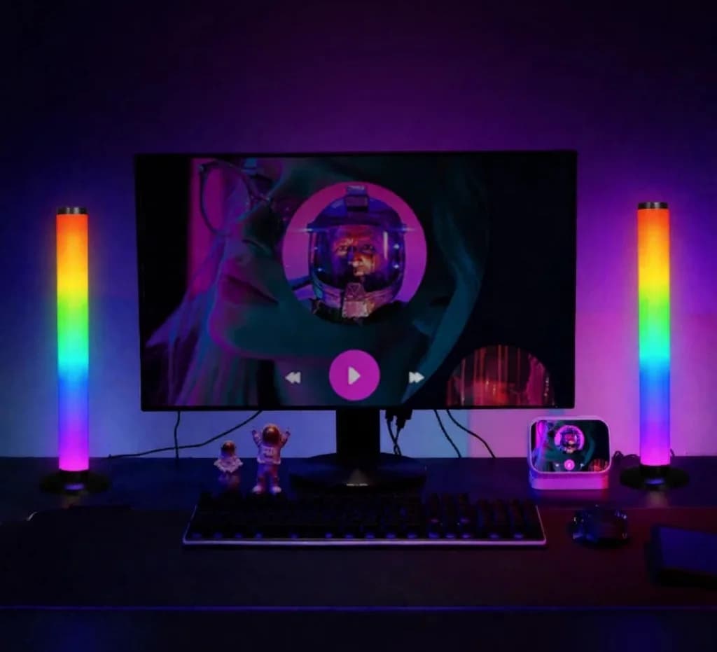 Настольная лампа RGB 360° с реакцией на звук, управлением через приложение и пульт